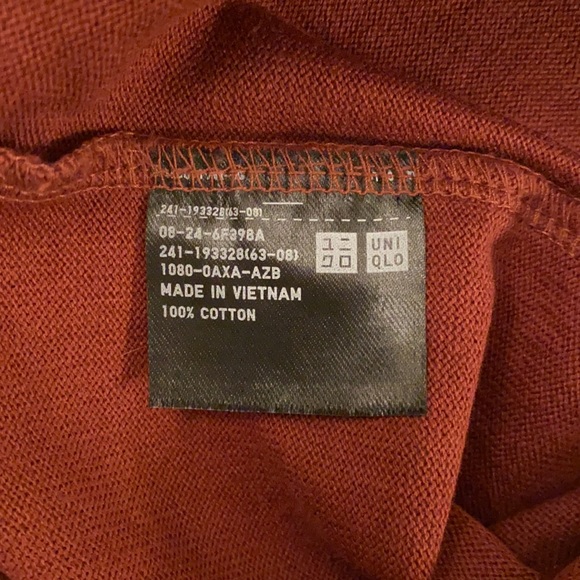 Uniqlo maroon boat neck sweater - Picture 4 of 4